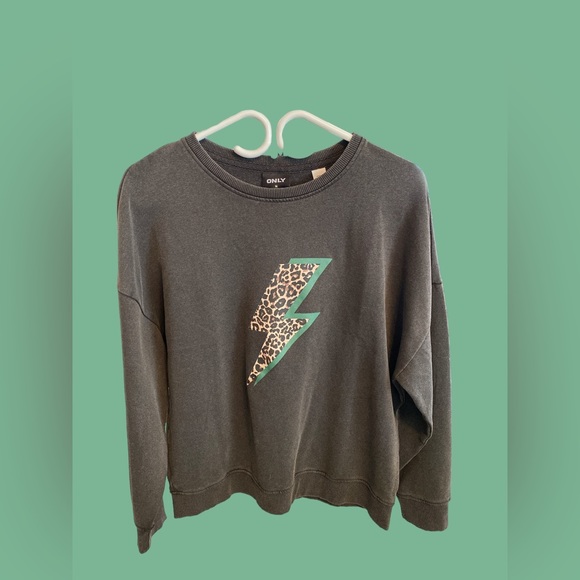 Only - Picture 1 of 4